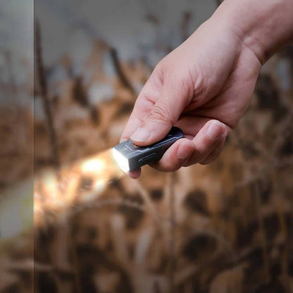 Lanternă breloc FENIX E03R V2.0 - 5