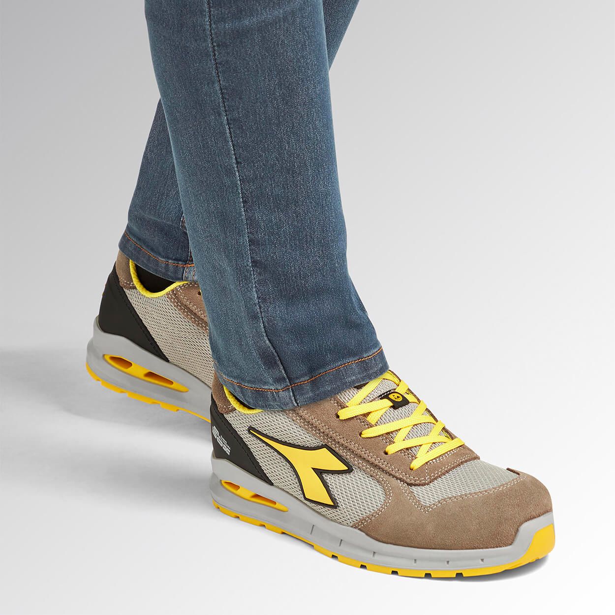 Παπούτσια εργασίας DIADORA RUN A.BOX LOW S1PS FO SR ESD BEIGE - 2